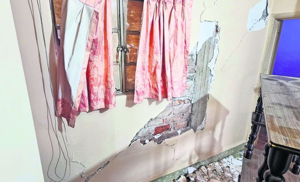 Tras microsismos: “Es una devastación impresionante; esto es inhabitable”