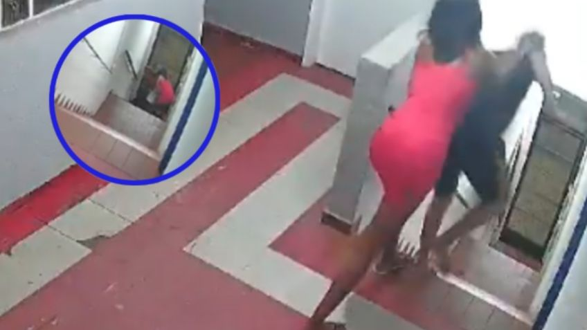 Mujer arroja a un anciano por la escalera para robarle y termina muerta