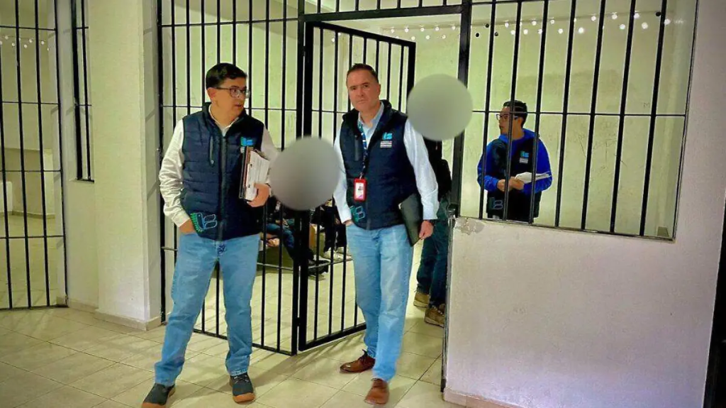 Denuncian malos tratos y procedimientos injustos contra detenidos en 92% de municipios del Edomex