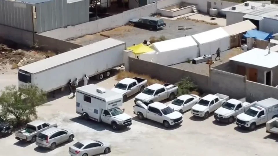 Descubren que dueño de funeraria ocultó 190 cadáveres por años mientras entregaba cenizas falsas a familiares