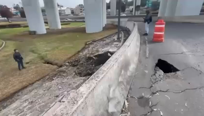 Se registra socavón con grieta de seis metros en el Puente de la Concordia, lugar de explosión de pipa