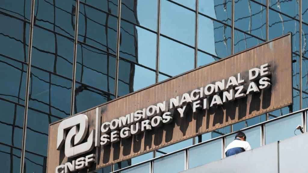 Regulador de aseguradoras informa de hackeo; vulneran información de agentes